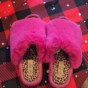 Jessica Simpson Plush Faux   Fur Pink Slippers Large 8/9